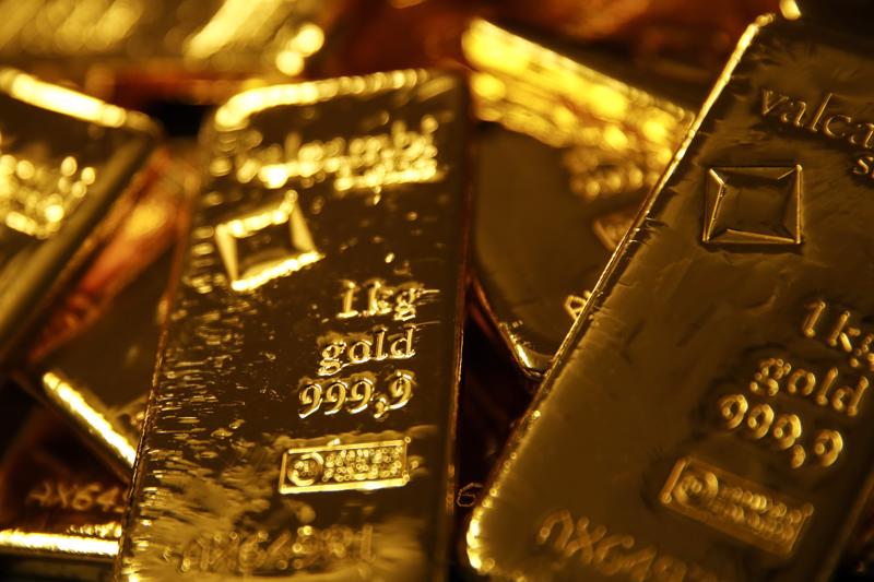 Giá vàng hôm nay 17-5: Vàng thế giới giảm, trong nước neo ở mức cao quanh 90 triệu đồng/lượng