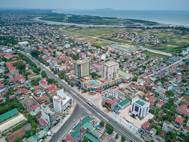 Tỉnh có diện tích lớn nhất Việt Nam có thị trấn biển đầu tiên