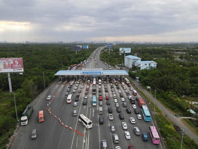 Nóng trong tuần: Mở rộng cao tốc nối TP.HCM với Đồng Nai lên 8 – 10 làn xe