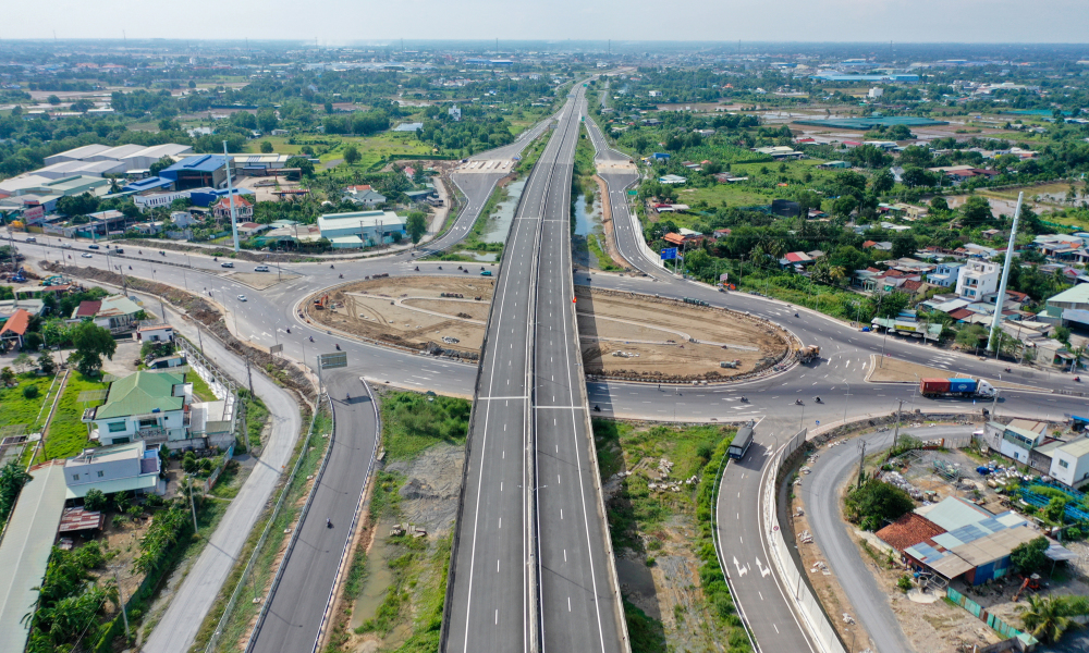 Hoàn thành 22km cao tốc Bến Lức – Long Thành đoạn qua TP.HCM trước 30/4/2025