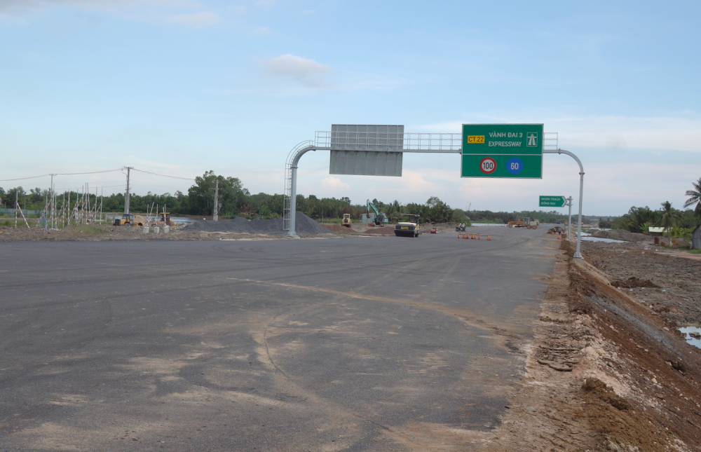 Đếm ngược đến 19/12: Đồng Nai “thúc” nhà thầu phụ bổ sung mũi thi công tại Vành đai 3 TP.HCM