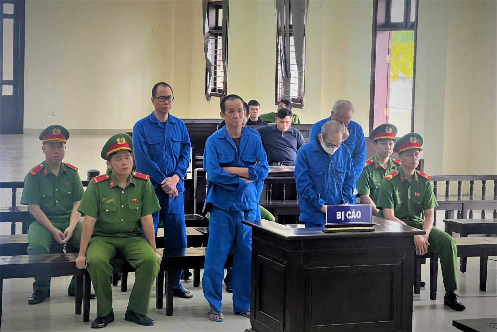 Chiêu trò làm giấy tờ giả, đóng giả chủ đất để lừa đảo hàng tỷ đồng