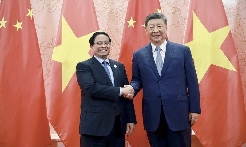 Thủ tướng đề nghị Trung Quốc hỗ trợ Việt Nam phát triển AI