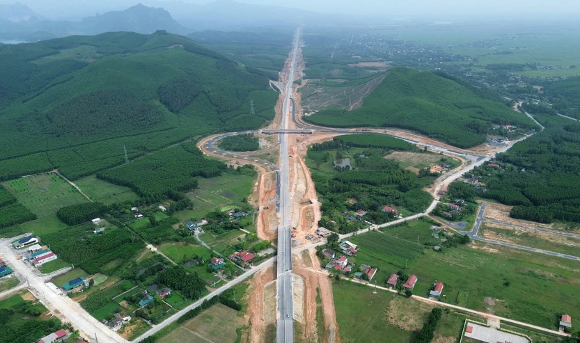 Thông tin mới nhất về tuyến cao tốc 60km đi qua 9 xã, kết nối với Lào, trị giá gần 24.000 tỷ đồng