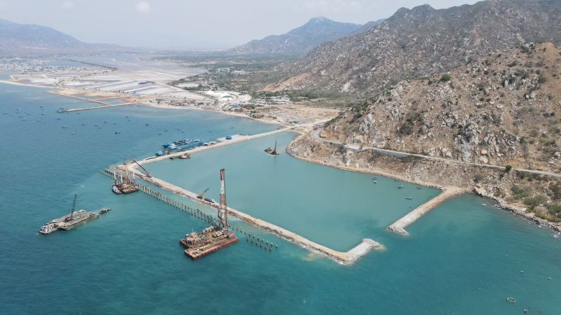 Tập đoàn SK đề xuất đầu tư Cụm năng lượng - Logistics chuyên biệt tại Khánh Hòa