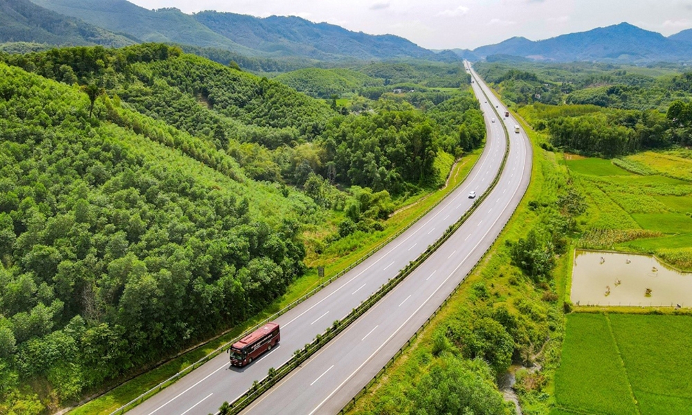 Tây Bắc sắp có trục kết nối chiến lược với cao tốc Nội Bài - Lào Cai vốn hơn 2.000 tỷ đồng