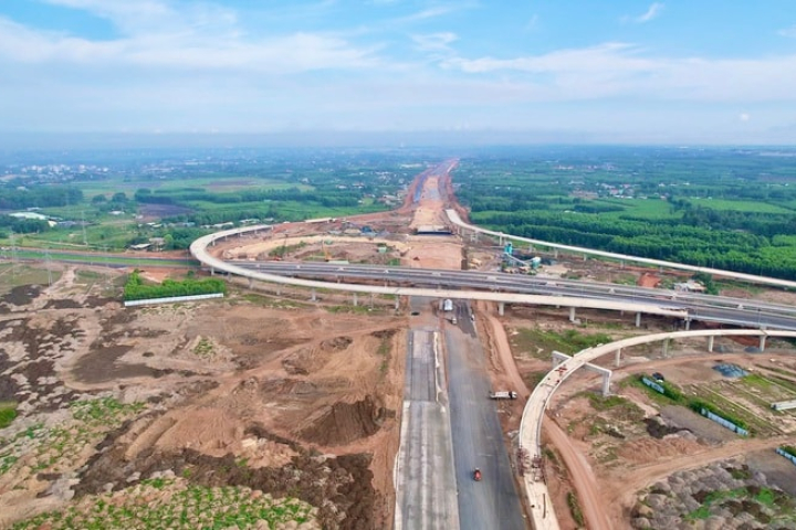 Chỉ đạo mới của Bộ Xây dựng, đưa cao tốc Biên Hòa-Vũng Tàu về đích đúng dịp 19/12