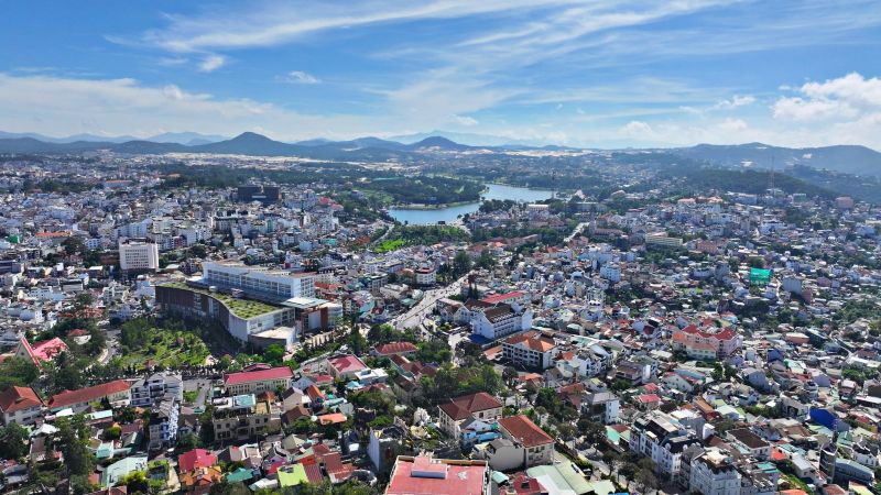 Lâm Đồng họp bàn tháo gỡ vướng mắc cho các dự án đầu tư ngoài ngân sách