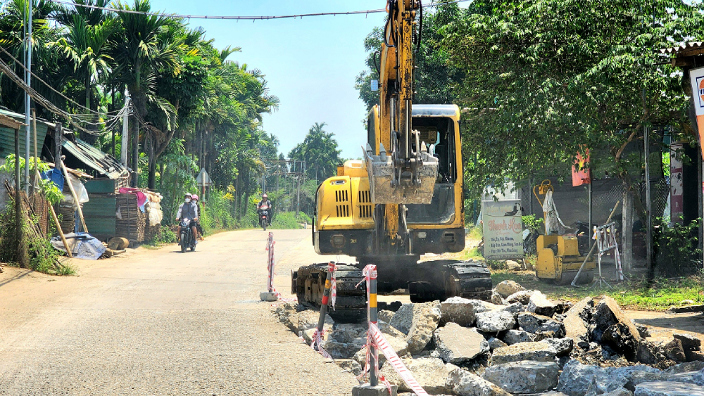 Bộ Xây dựng nói gì về kiến nghị sớm nâng cấp, mở rộng Quốc lộ 24B tại Quảng Ngãi?