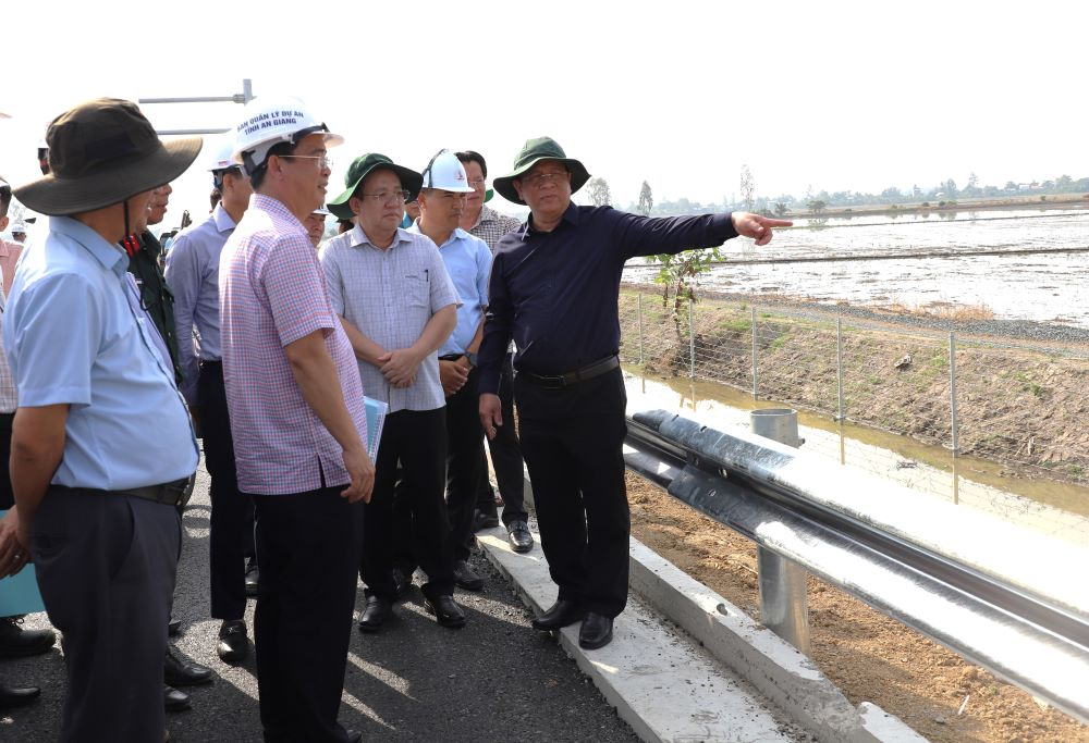 An Giang cập nhật nóng về tiến độ tuyến cao tốc dài 188km kết nối Cần Thơ