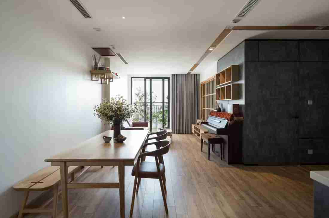 Lột xác căn hộ 90m2 Hà Nội nhân đôi ánh sáng, có cửa ẩn hình đầy bất ngờ chỉ 470 triệu đồng