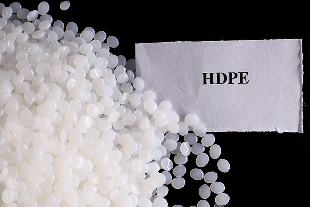 Nhựa HDPE là gì? Từ vật liệu quen đến trend mạng xã hội