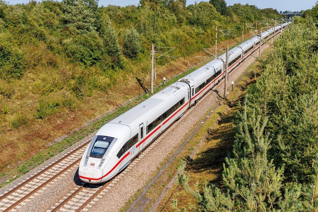 13 doanh nghiệp xếp hàng chờ “vé” làm đường sắt cao tốc Bắc - Nam, Bộ Xây dựng chính thức lên tiếng