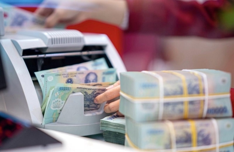 Lãi suất ngân hàng biến động bất ngờ ngày sát Tết