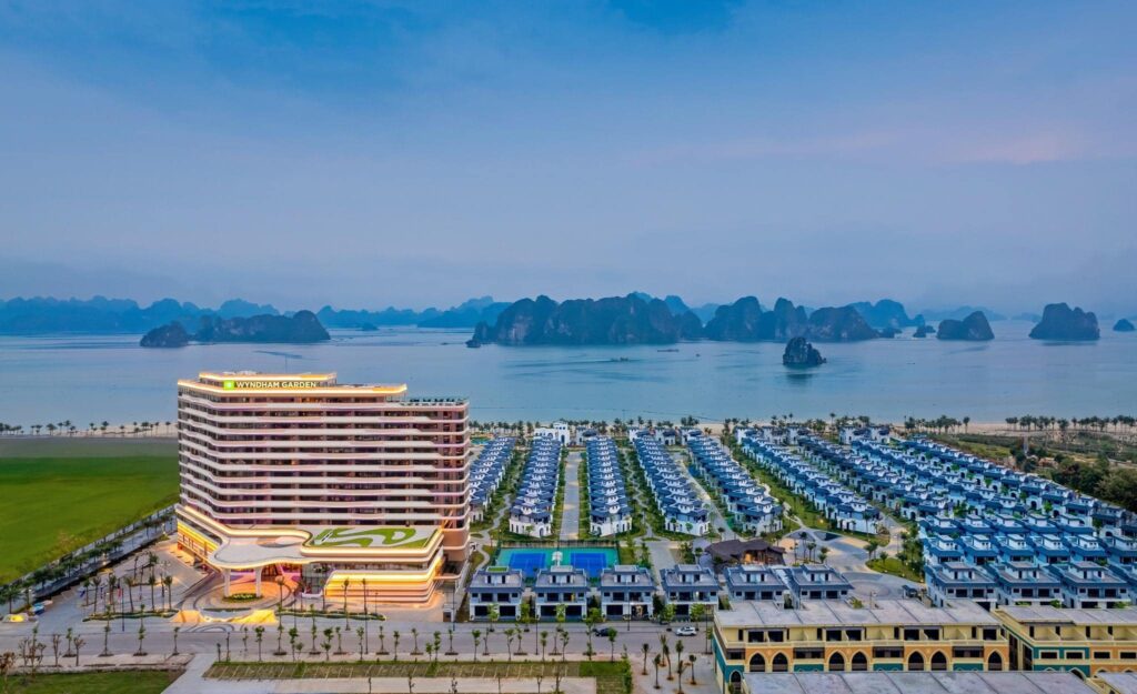 Dòng tiền âm hơn 200 tỷ đồng năm 2025, CEO Group đặt mục tiêu doanh thu 3.000 tỷ năm 2026