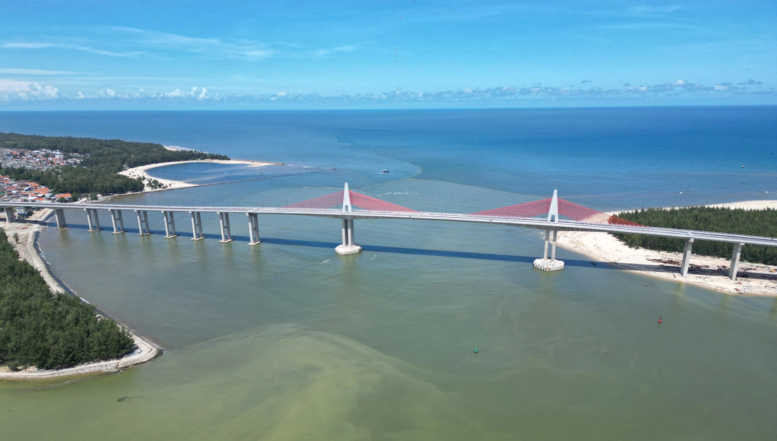 Thông tin mới nhất về cầu vượt biển dài nhất miền Trung