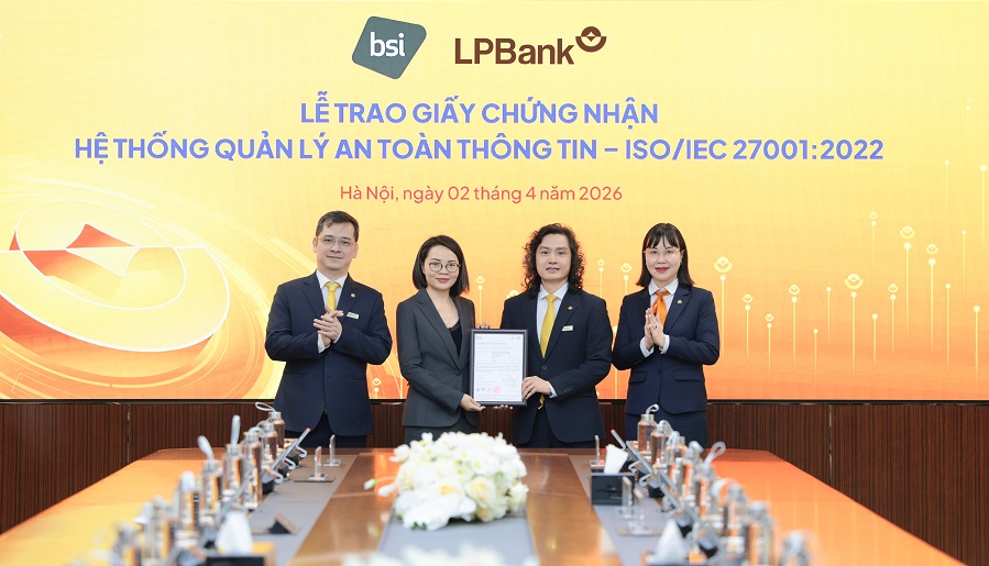 LPBank đạt chuẩn ISO/IEC 27001:2022, hoàn tất đánh giá PCI DSS, nâng tầm bảo mật toàn diện