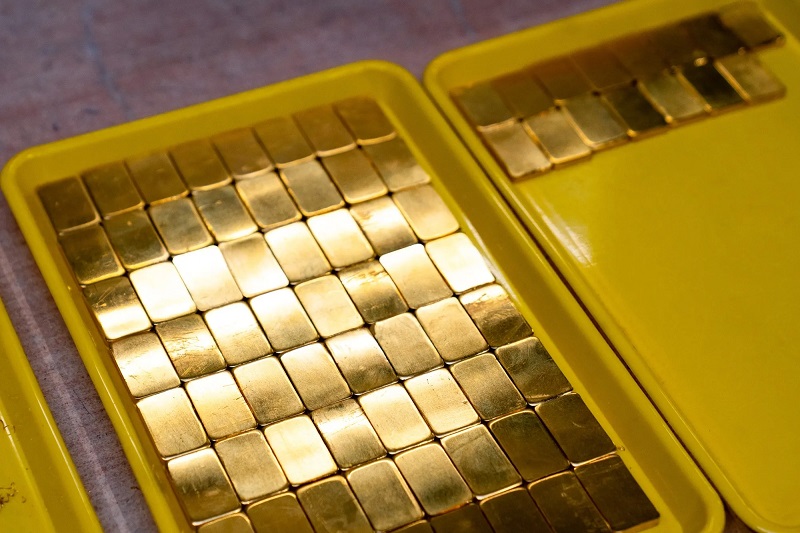 Ngân hàng Thụy Sĩ UBP quay lại mua vàng, dự báo giá có thể đạt 6.000 USD/ounce cuối năm