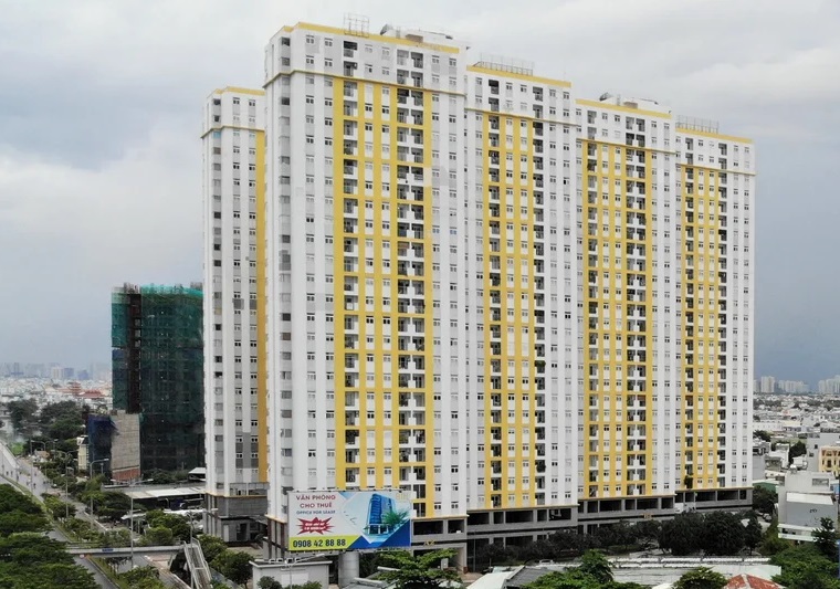 Hàng nghìn người mua nhà ở TP.HCM "vỡ òa" sau nhiều năm bị "treo" sổ hồng